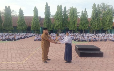 SMPN 1 Poncowarno Juara 3 Futsal